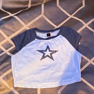 Two-Tone Star Print Crop Top